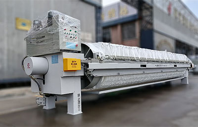 污泥壓濾機(jī)濾餅常見(jiàn)的洗滌方式