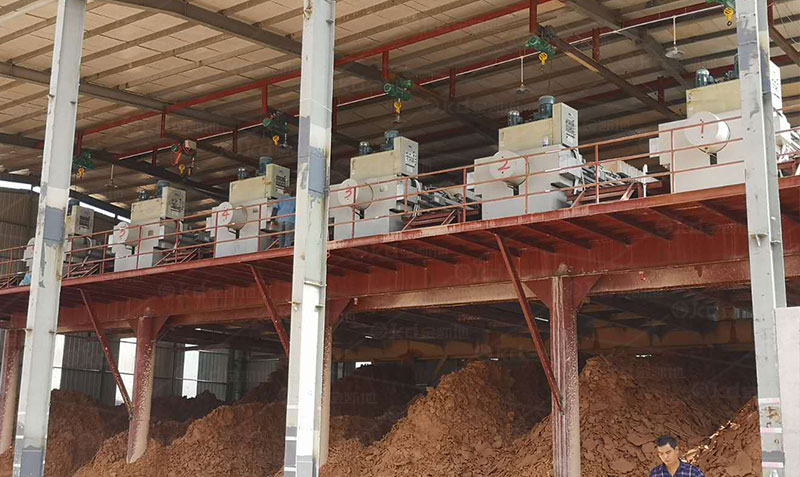 污泥壓濾機(jī)實(shí)拍